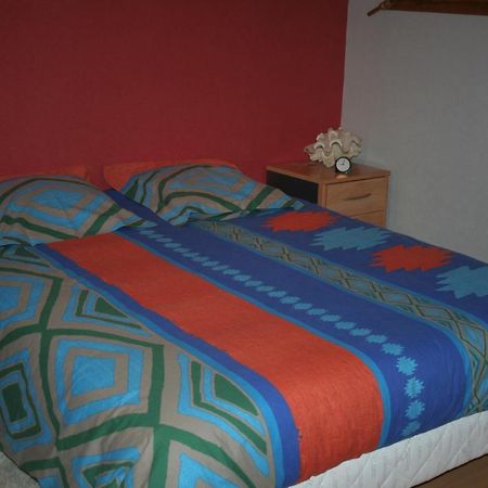 Chambre D'Hotes "Les Crets" Mercury-Gémilly Zewnętrze zdjęcie