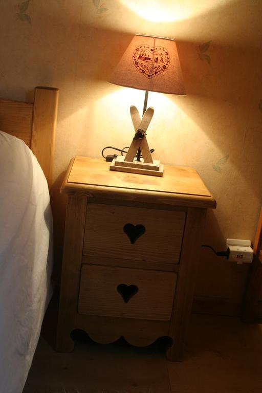 Chambre D'Hotes "Les Crets" Mercury-Gémilly Zewnętrze zdjęcie