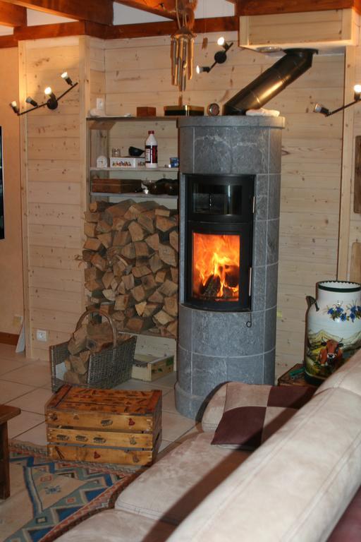 Chambre D'Hotes "Les Crets" Mercury-Gémilly Zewnętrze zdjęcie